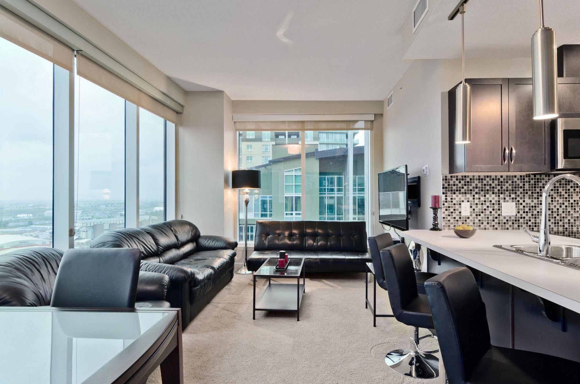 Executive Suites By Roseman - Alura Calgary Ngoại thất bức ảnh