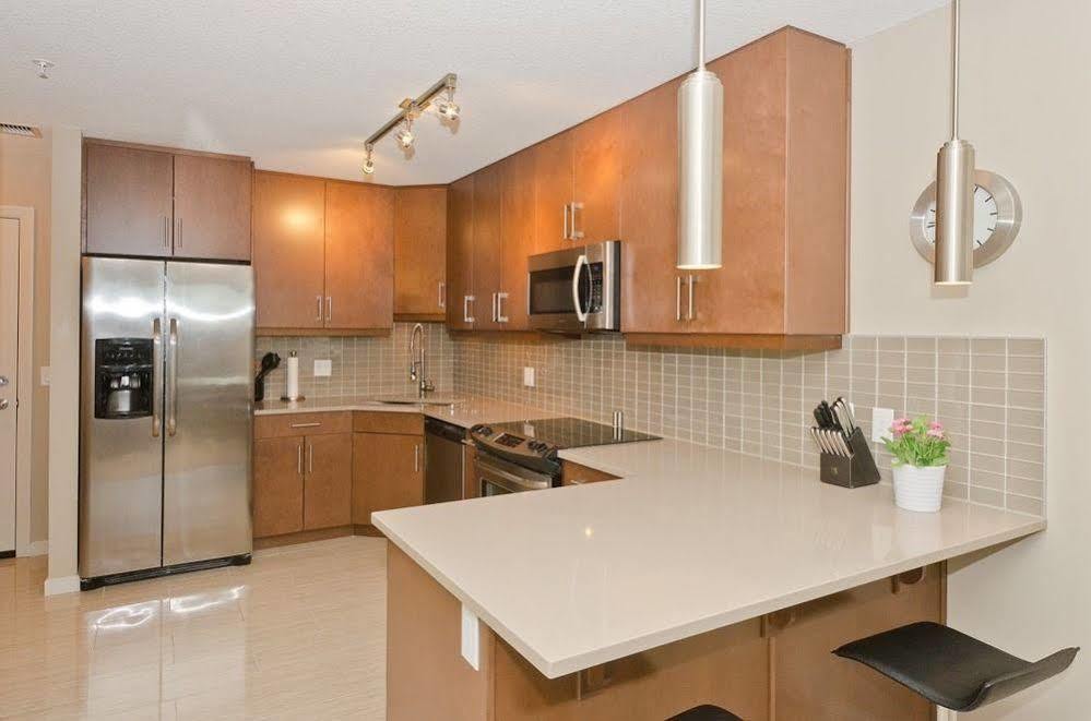 Executive Suites By Roseman - Alura Calgary Ngoại thất bức ảnh